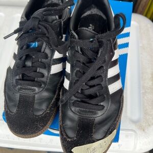 Adidas Samba